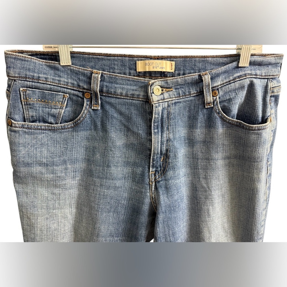 LEVI’S 515 WOMEN’S BOOTCUT JEAN SIZE 14 BLUE DENIM CLASSIC FIT - Picture 4 of 7